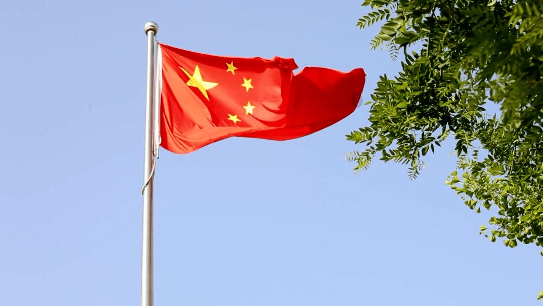 迷失在黑洞里
